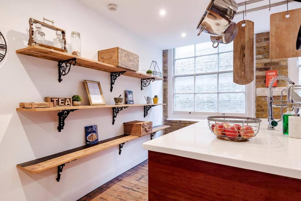 Penthouse Loft Apartment With Roof Terrace Not For Events Or Parties Londra Exterior foto